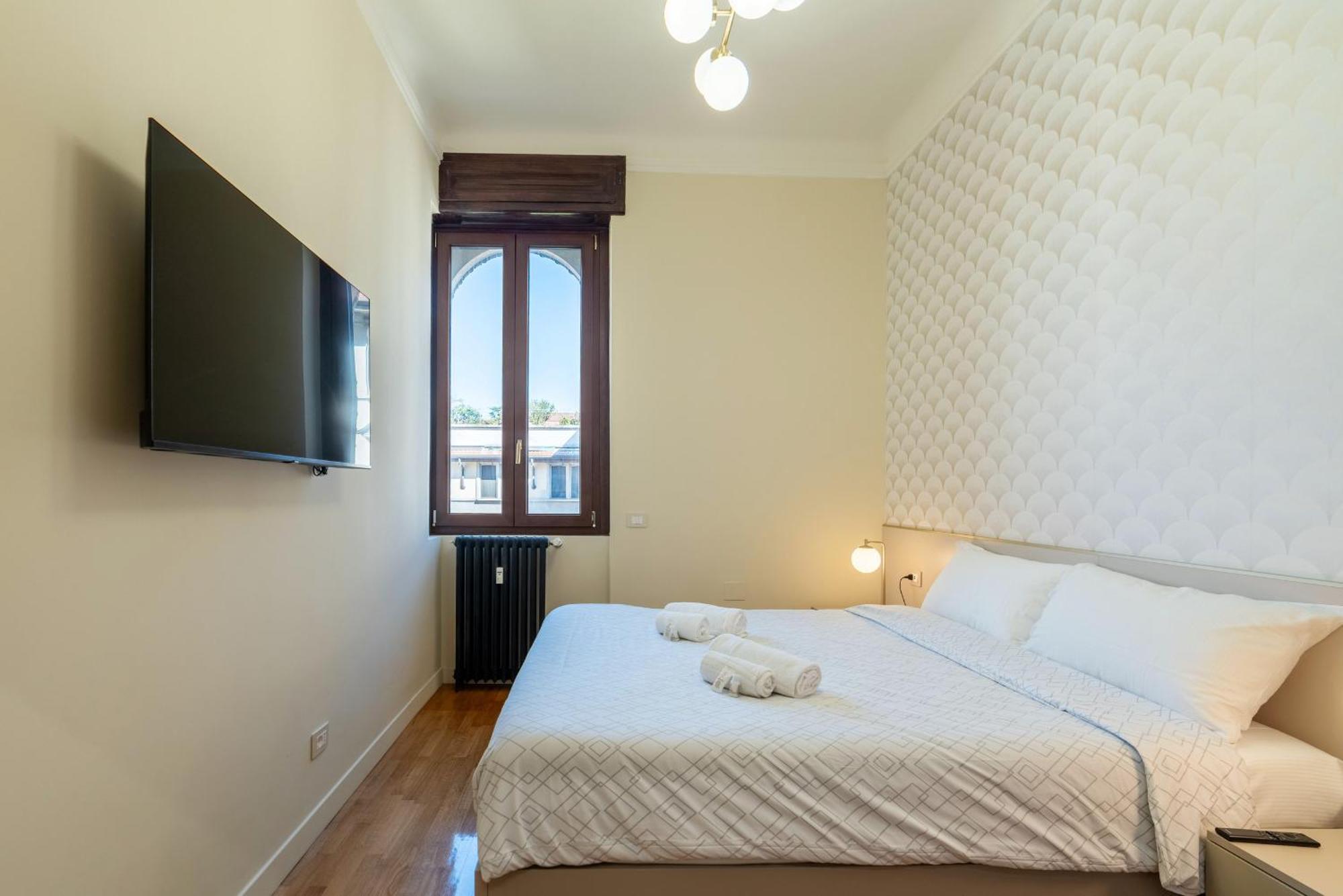 Casa Bella 16 - 8 Min To Metro, 15 Min To Lin Airport, University Area Милан Экстерьер фото